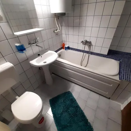 Apartment Seven